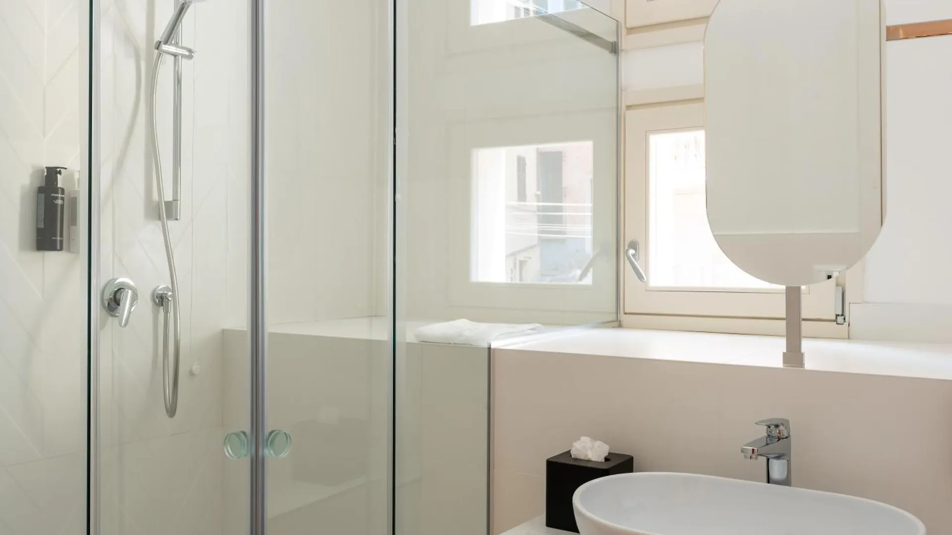 Palazzo Sant' Agostino - Natural Comfort By The First لا سبيتسْيا