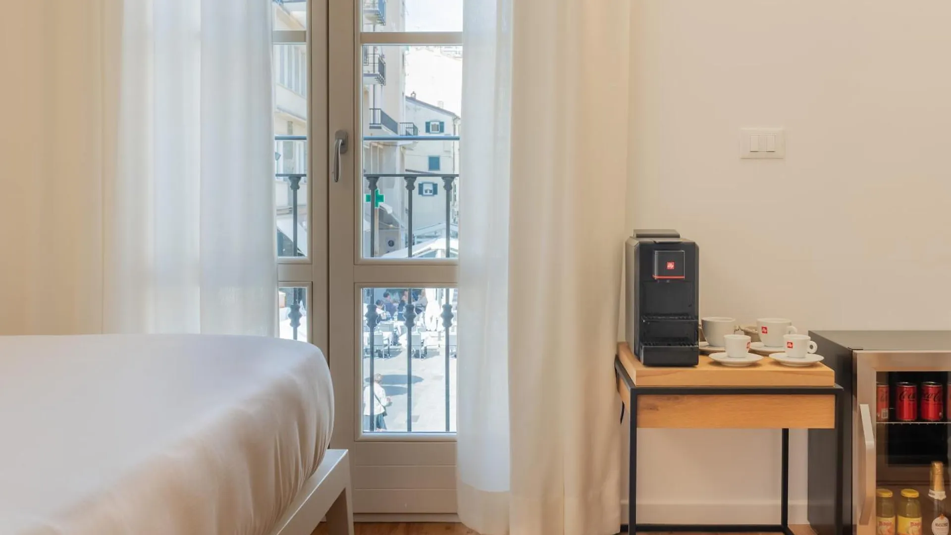 Palazzo Sant' Agostino - Natural Comfort By The First لا سبيتسْيا بيت ضيافة